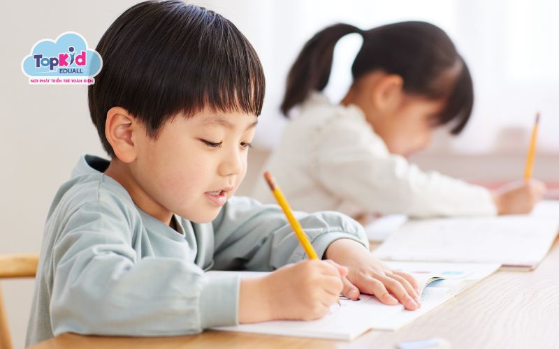 luyện viết chữ đẹp