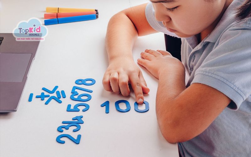 toán tư duy cho trẻ chuẩn bị vào lớp 1