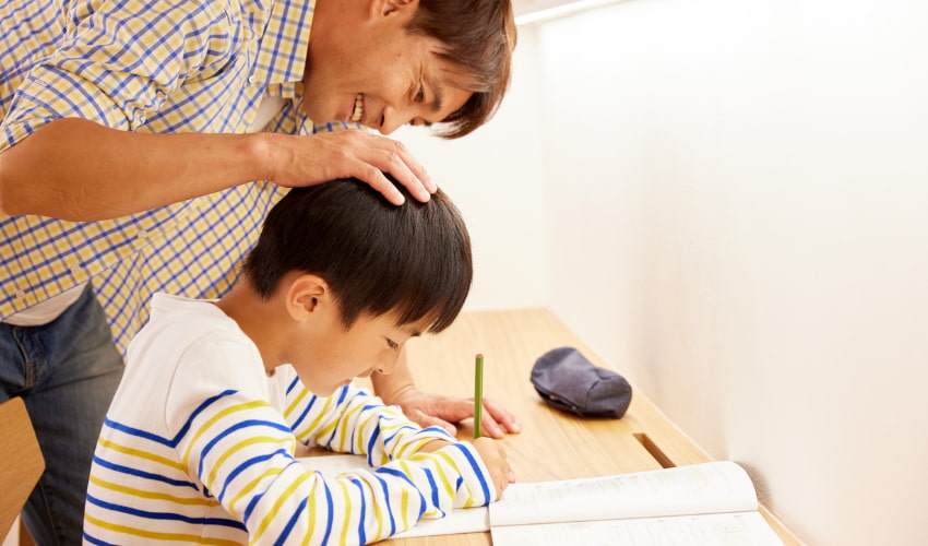 Phụ huynh đóng vai trò là người đồng hành cùng trẻ Phụ huynh đóng vai trò là người đồng hành cùng trẻ