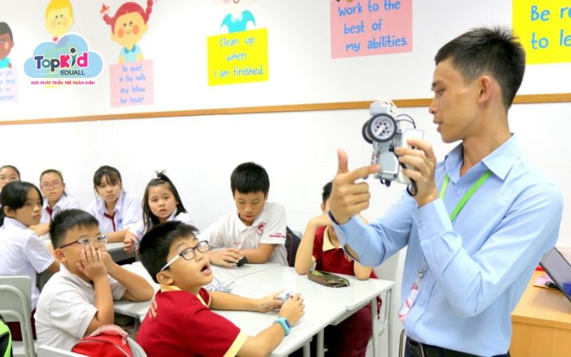 Thách thức và giải pháp khi triển khai mô hình giáo dục STEM
