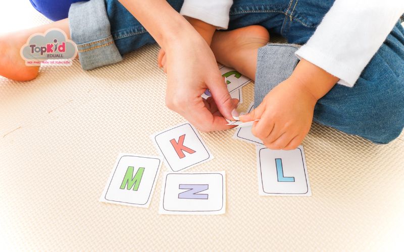 Phương pháp dạy tiếng Anh cho trẻ mầm non: Sử dụng Flashcards