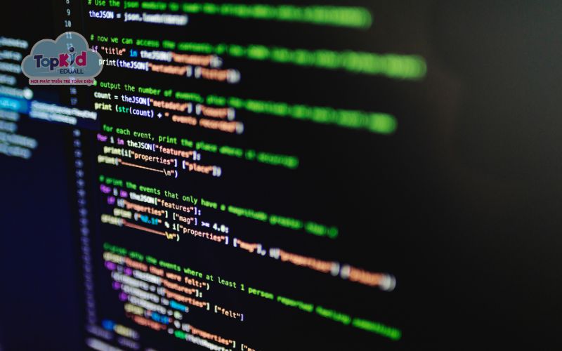 (Ảnh minh họa) Bài tập Python xử lý danh sách & chuỗi