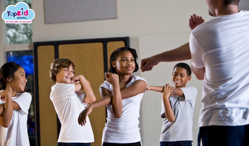 Giai đoạn từ 9 đến 12 tuổi Giai đoạn từ 9 đến 12 tuổi