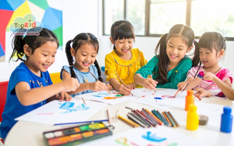 Học vẽ cơ bản giúp bé phát triển những kỹ năng gì?