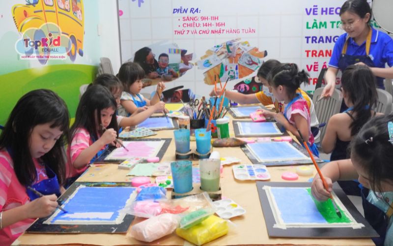 Tổng quan Workshop vẽ tranh cho bé tại TOPKID EDUALL