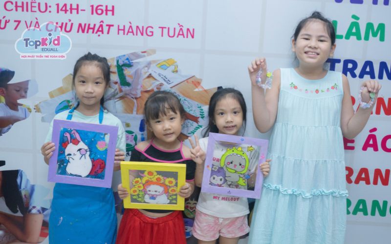 Trưng bày & giao lưu (15 phút cuối)