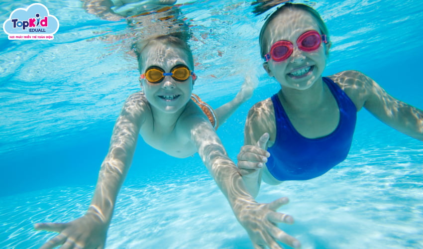 Bơi lội: Môn thể thao toàn diện cho sự phát triển thể chất