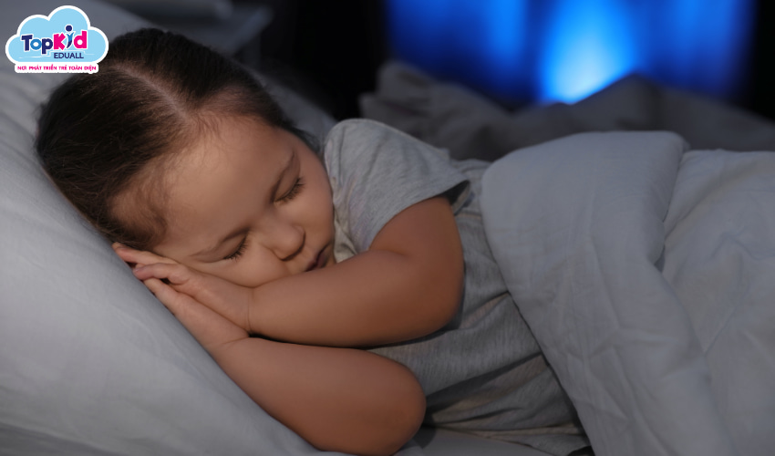 Hạn chế tiếp xúc các thiết bị gây ảnh hưởng giấc ngủ