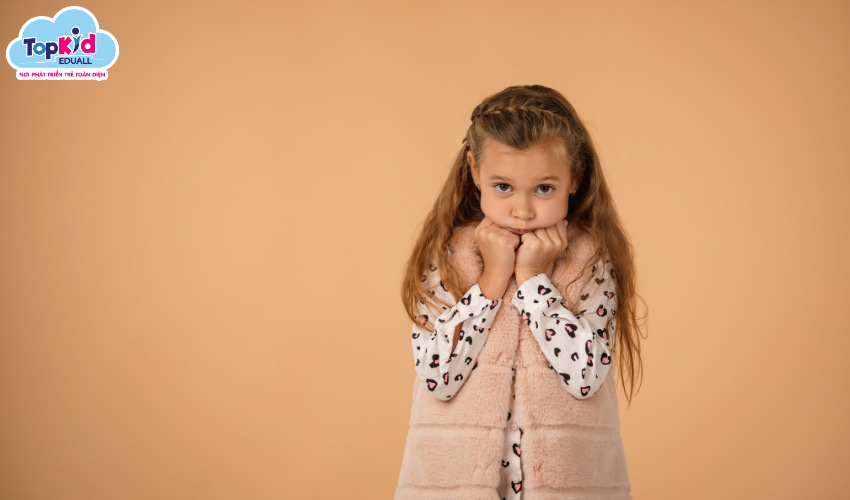 Trạng thái buồn bã, trống rỗng hoặc vô vọng kéo dài