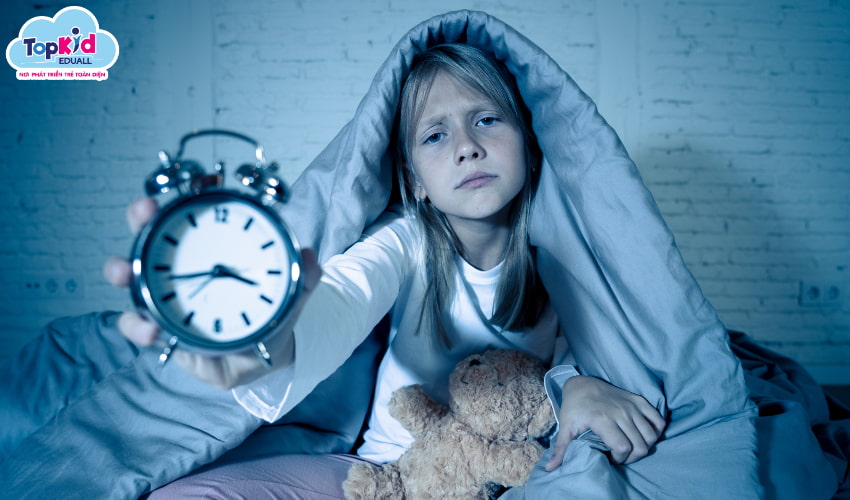 Xử lý thức giấc giữa đếm và nổi sợ khi ngủ