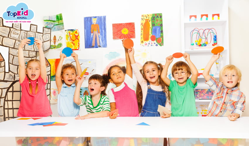 5 lưu ý quan trọng khi chọn lớp học vẽ cho bé