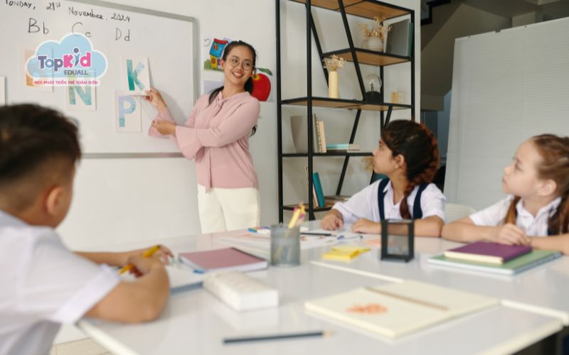 Khi nào phụ huynh nên cho trẻ học tại trung tâm?