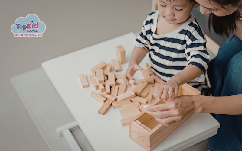 Bước 4: Tạo cơ hội để trẻ sử dụng từ