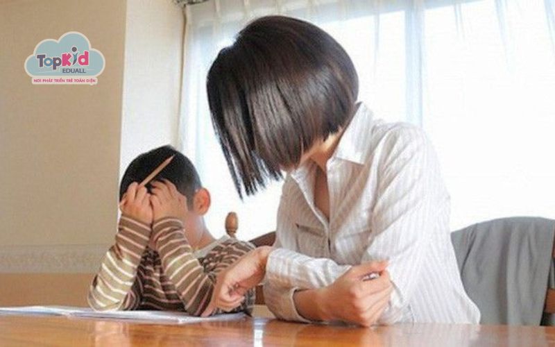 Vì sao nhiều trẻ học ngữ pháp tiếng Anh nhưng vẫn không hiểu?