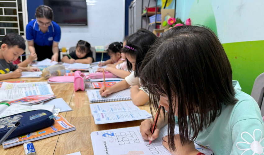 Lớp học tại học viện TOPKID EDUALL Lớp học tại học viện TOPKID EDUALL