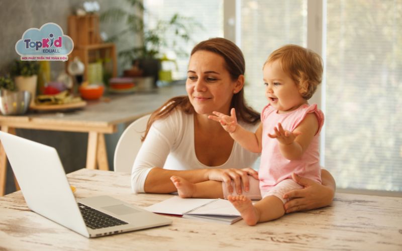 Cách cho bé xem hoạt hình tiếng Anh để không “xem thụ động”