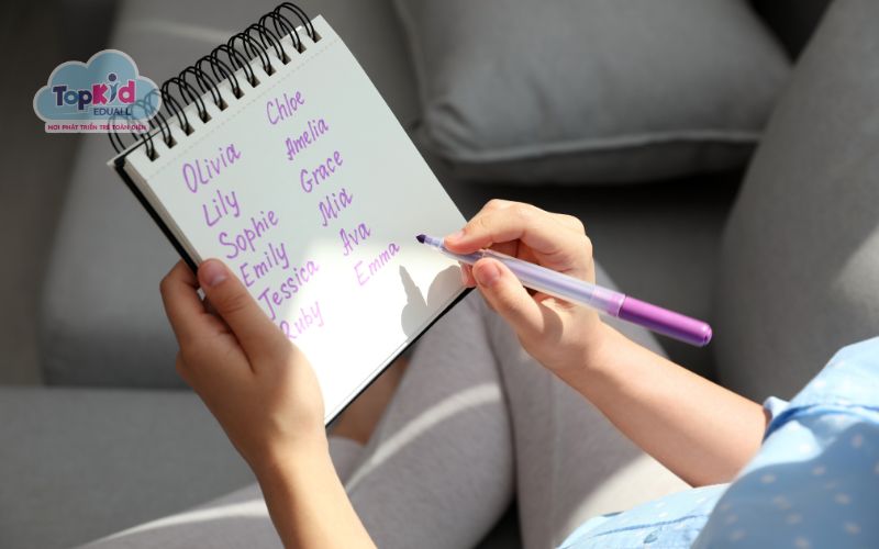 Những lưu ý khi đặt tên tiếng Anh cho bé gái